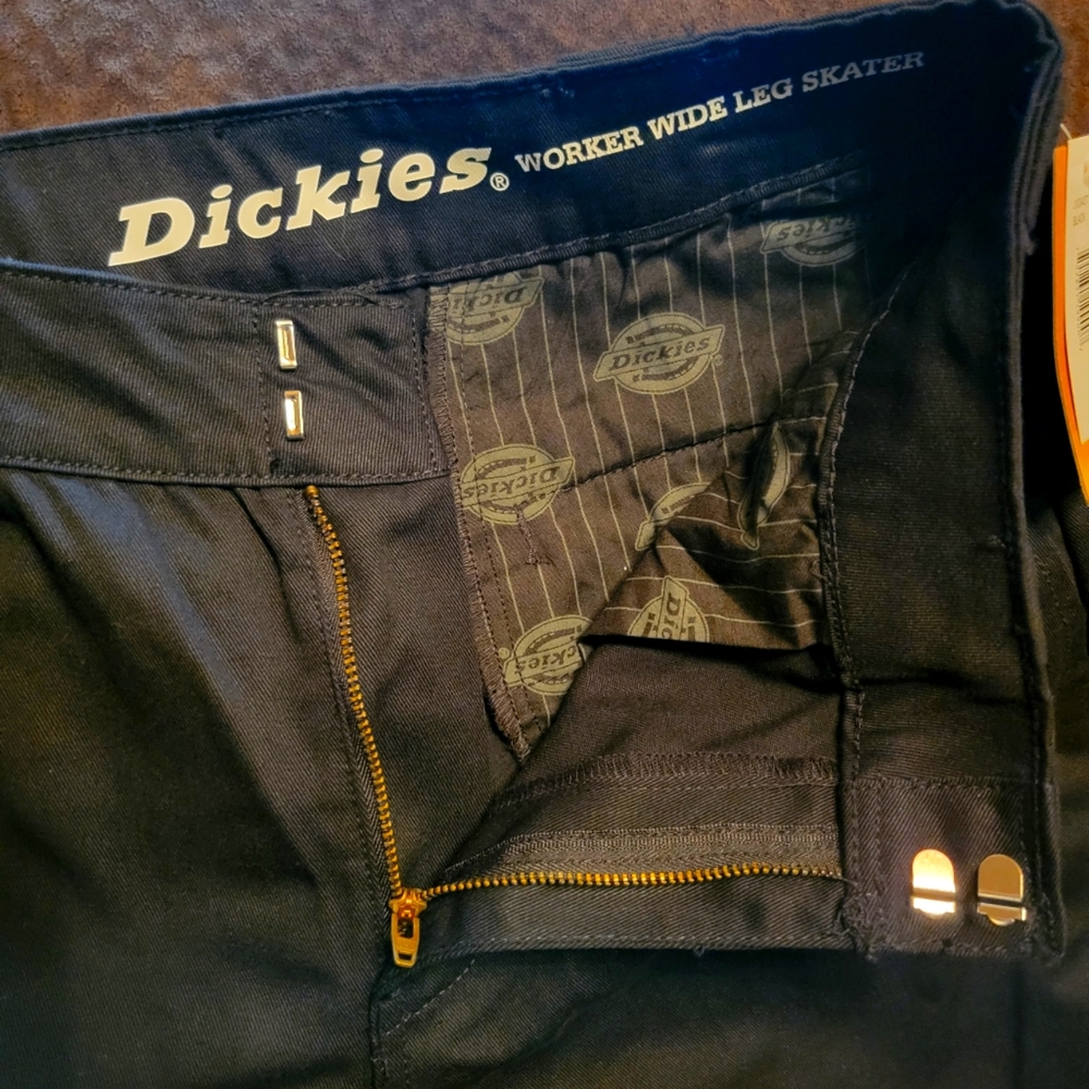 Kids dickies